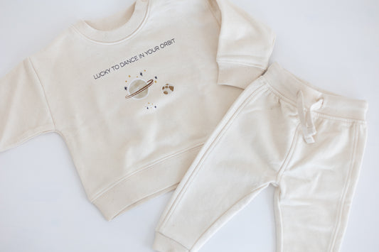 Kinderkleidung Sweatshirt Pullover Hose Musselin Stoffe minimalistisch zeitlos Rakete Planet Saturn Sterne Stoffe French Terry Jersey Regenbogen rainbows